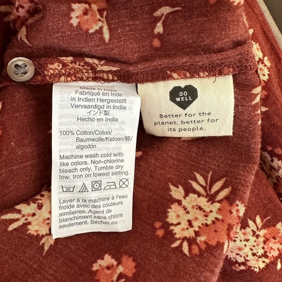 Small Madewell Burgundy Patterned Blouse - Picture 3 of 4